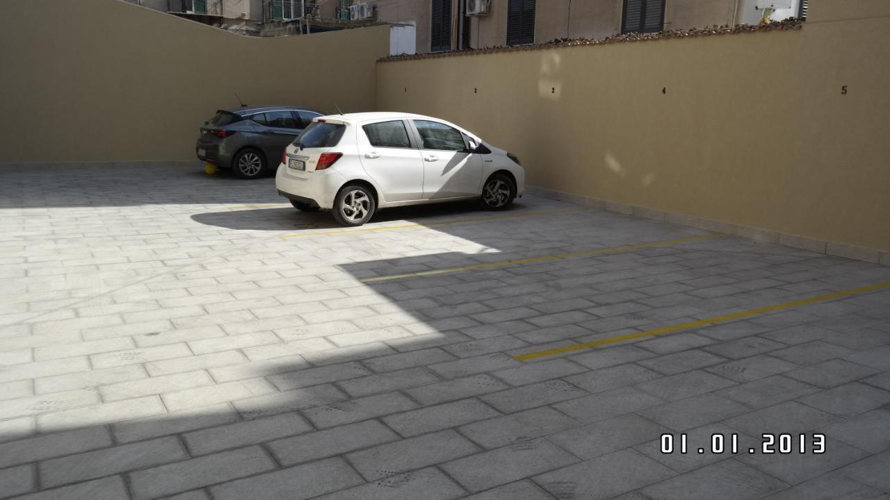 Balsamotto - Appartamento E Parcheggio Παλέρμο Εξωτερικό φωτογραφία